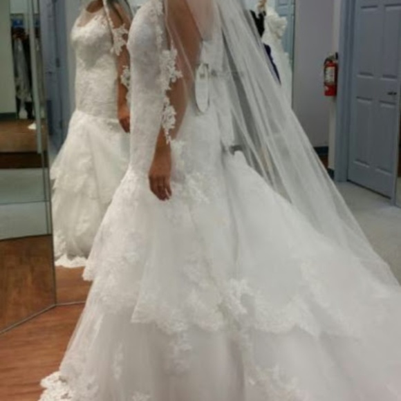 Alfred Angelo 885 - Picture 3 of 4